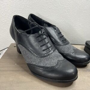 Croft & Barrow Marjorie‎ Oxford Lace Up Leather Wool Heels Black & Gray Size 9.5